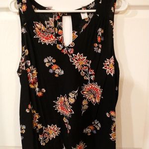 Old Navy Sleeveless Keyhole V-neck Top, Size XL